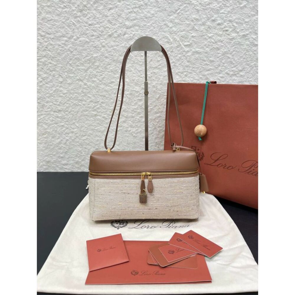 Loro Piana Women Pre-Loved Bag Very Good Condition